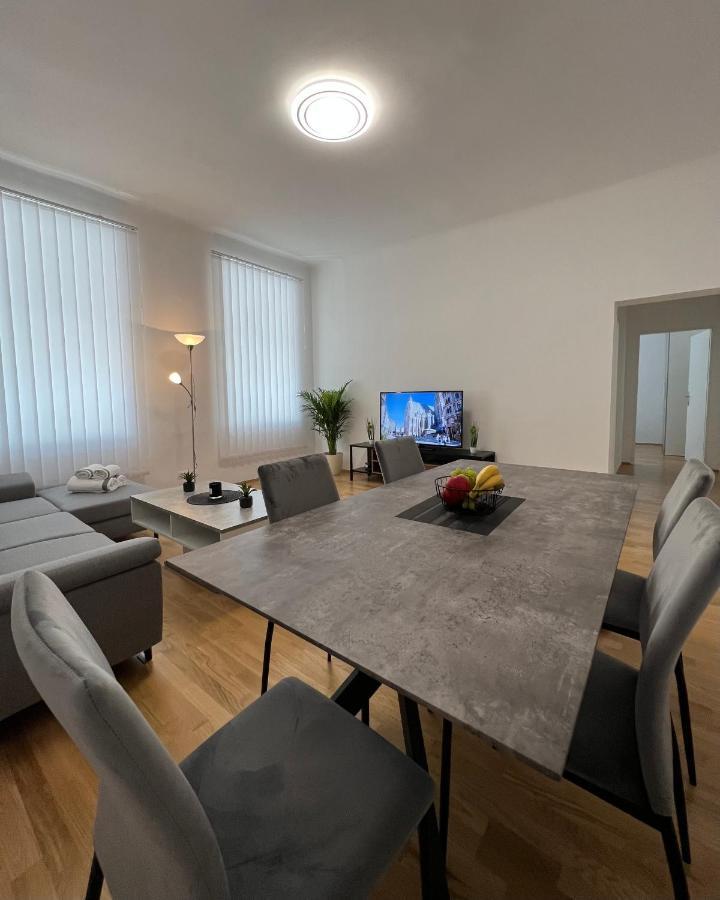 Modernes Juwel In Zentraler Lage Apartment Виена Екстериор снимка